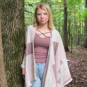 Meet your Posher, Lili